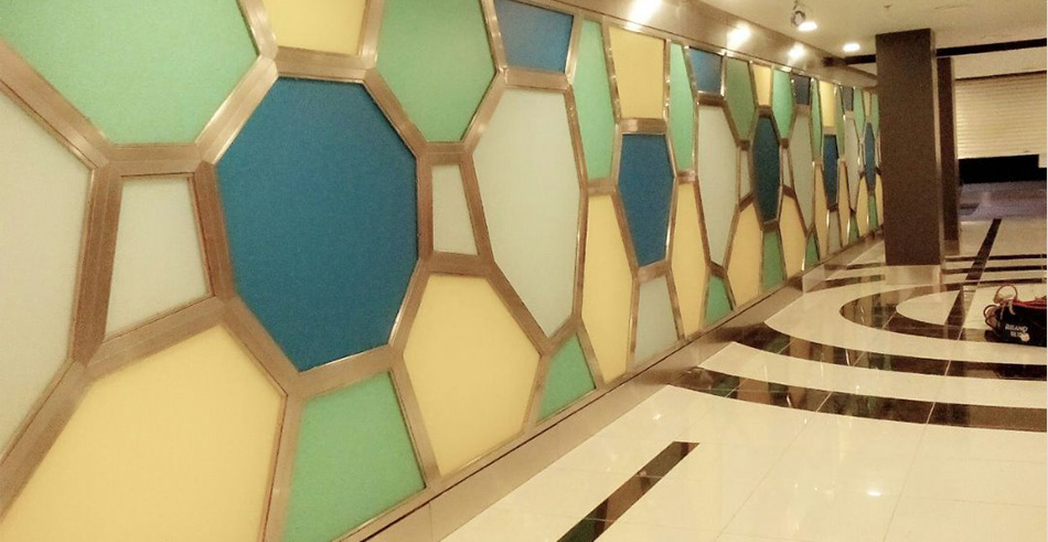 Commercial Project - Stainless Steel Wall with Crafted Design
